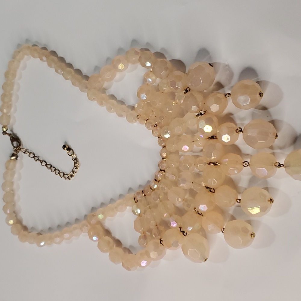 Peach Iridescent statement necklace and iridescent post earrings - Picture 3 of 4